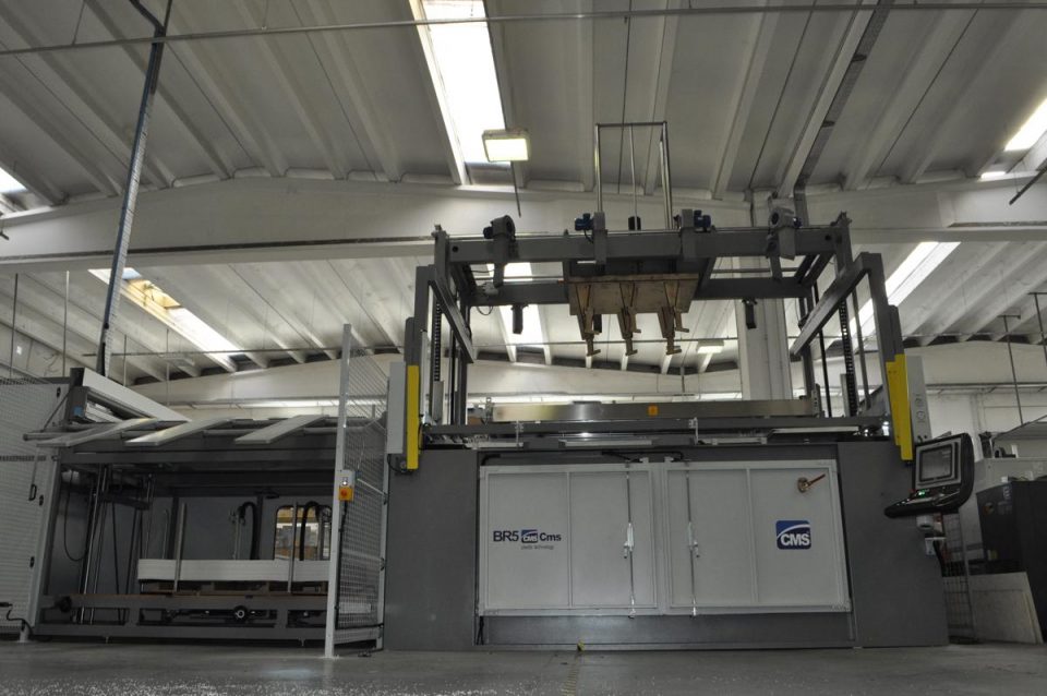 Nuova termoformatrice