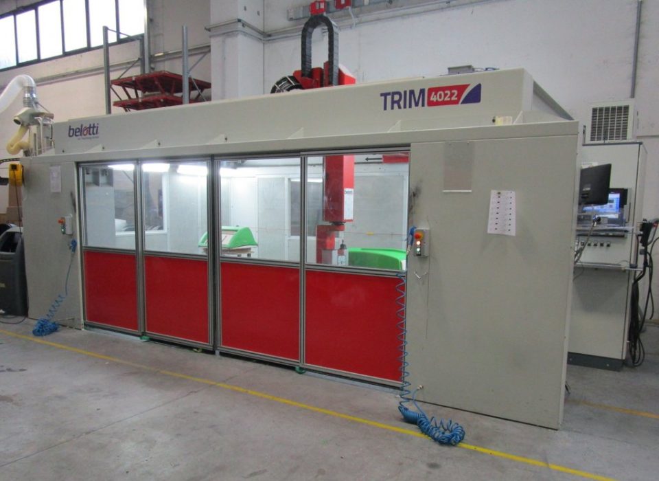 Nuova attrezzatura fresa 5 assi